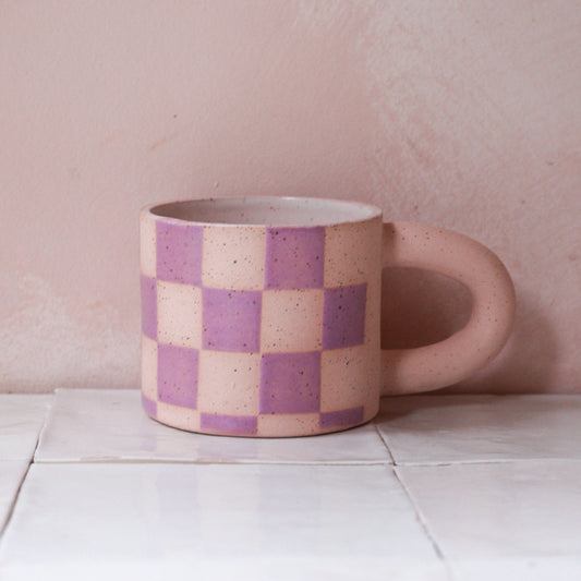 lilac checkered mug