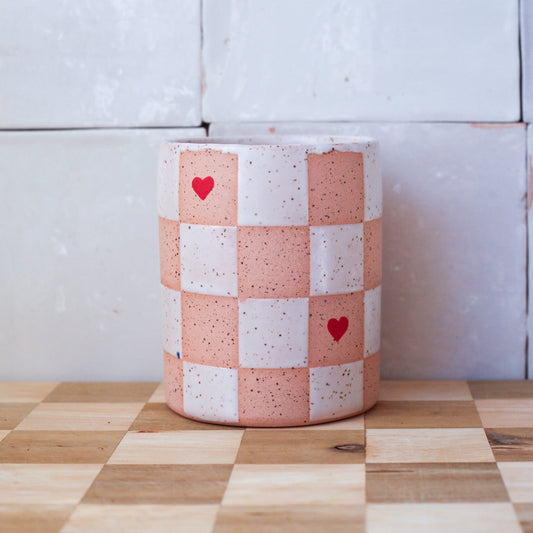 hearts checkered cup